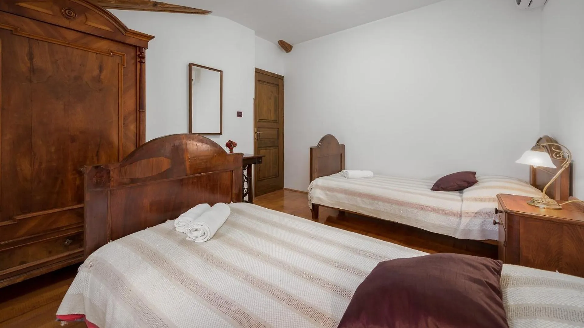 Stone Villa Zamask With A Pool And A Lovely View Pazin